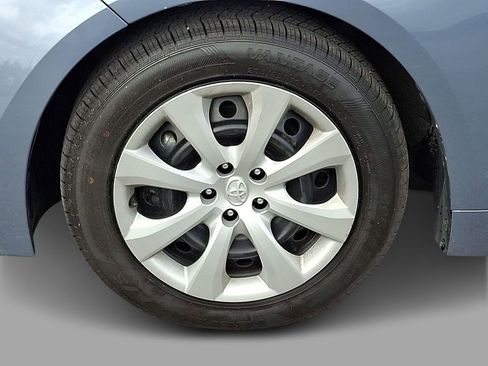 Used 2024 Toyota Corolla LE FWD image 8