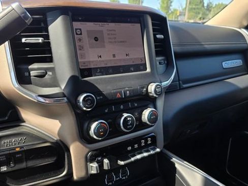 Used 2022 RAM 2500 Laramie image 24