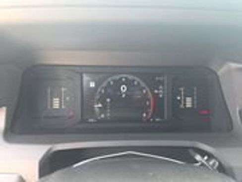 Used 2024 Toyota Tacoma SR5 w/ SR5 Upgrade Package AWD/4WD image 18