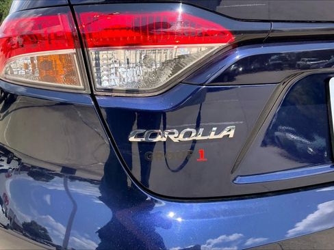 Used 2023 Toyota Corolla LE FWD image 32