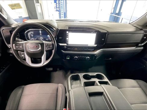 Used 2022 GMC Sierra 1500 Elevation image 21