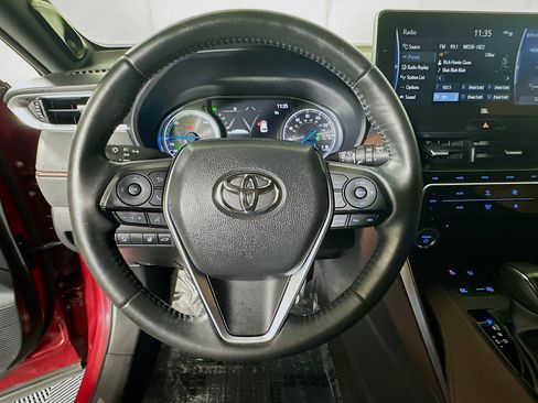 Used 2021 Toyota Venza Limited AWD/4WD image 15