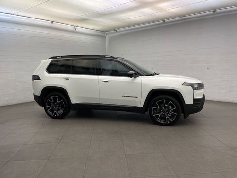 New 2026 Jeep Cherokee Overland AWD/4WD image 2