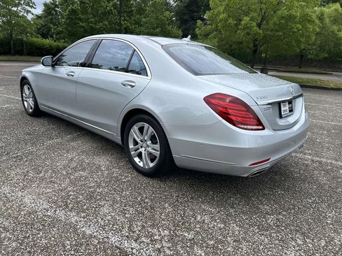 Used 2017 Mercedes-Benz S 550 Sedan image 5