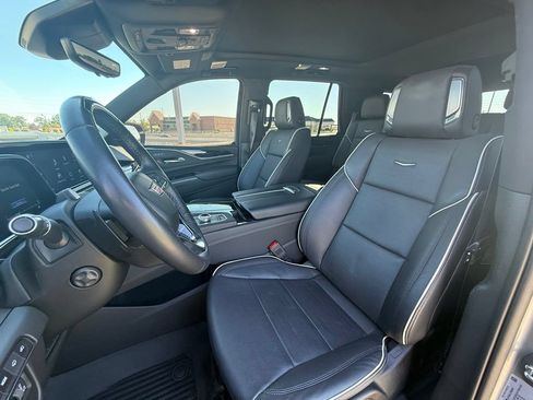 Used 2023 Cadillac Escalade Sport w/ LPO, ONYX Package AWD/4WD image 27