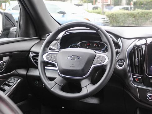 Used 2023 Chevrolet Traverse RS w/ LPO, 'HIT The Road' Package AWD/4WD image 19