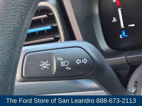 New 2025 Ford Maverick XLT image 25