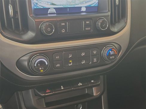 Used 2022 GMC Canyon Elevation w/ Trailering Package image 18