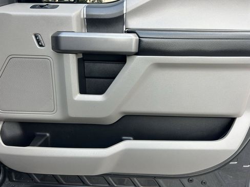 Used 2020 Ford F150 XLT RWD image 10