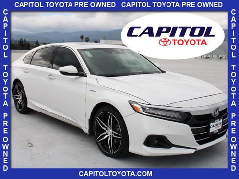 Used 2022 Honda Accord Touring image 1