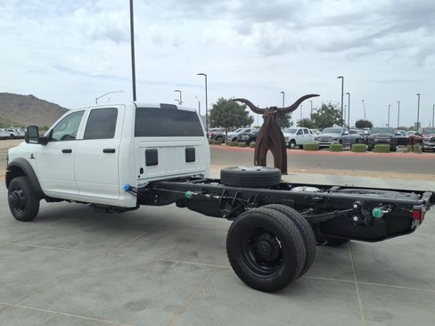 New 2026 RAM 5500 Tradesman AWD/4WD image 4