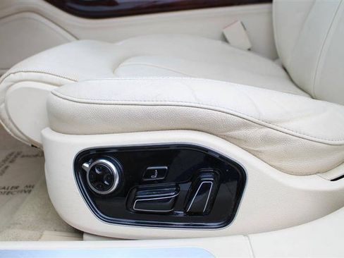 Used 2012 Audi A8 L 4.2 AWD/4WD image 11