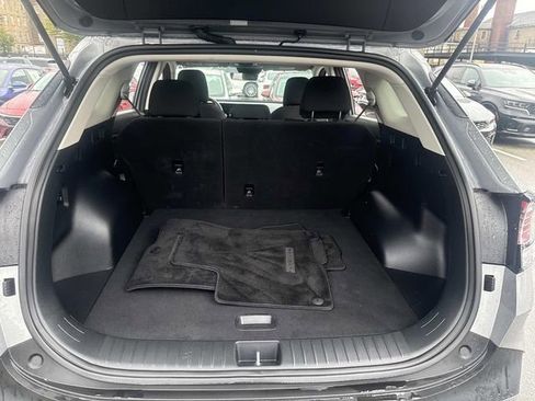 Used 2023 Kia Sportage LX image 8