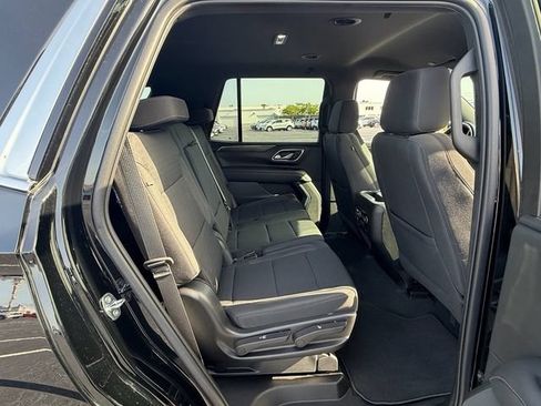 Used 2022 Chevrolet Tahoe LS RWD image 17