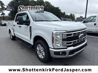 New 2026 Ford F350 XLT RWD video 1