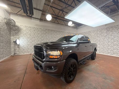 Used 2021 RAM 2500 Lone Star w/ Night Edition AWD/4WD image 3