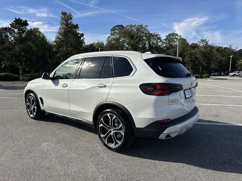New 2026 BMW X5 sDrive40i w/ Climate Comfort Package image 11