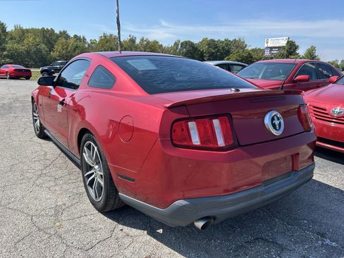 Used 2011 Ford Mustang Premium w/ 202A Rapid Spec Order Code image 4