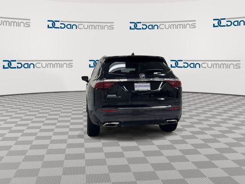 Used 2023 Buick Enclave Essence FWD image 7