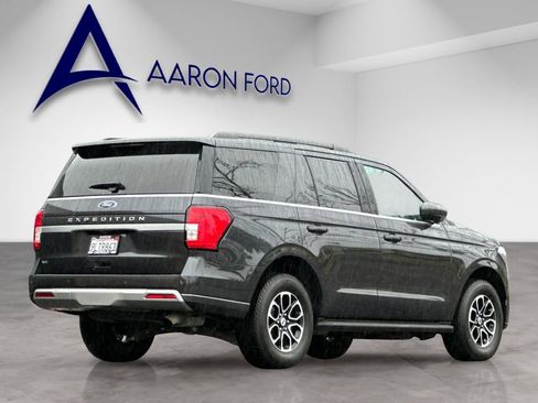 Used 2024 Ford Expedition XLT image 6
