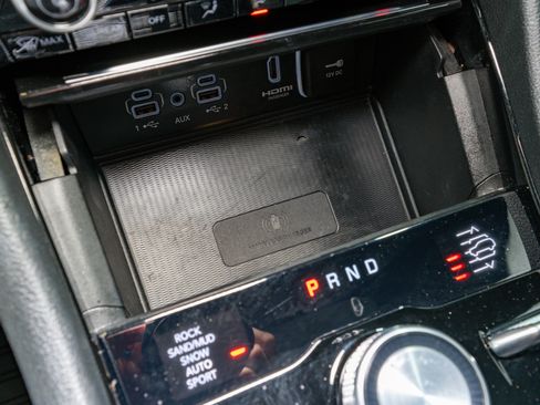 Used 2023 Jeep Grand Cherokee Summit w/ High Altitude Package image 27