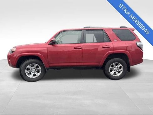 Used 2021 Toyota 4Runner SR5 image 4