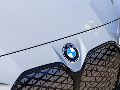 New 2026 BMW i4 xDrive40i w/ M Sport Package AWD/4WD image 9