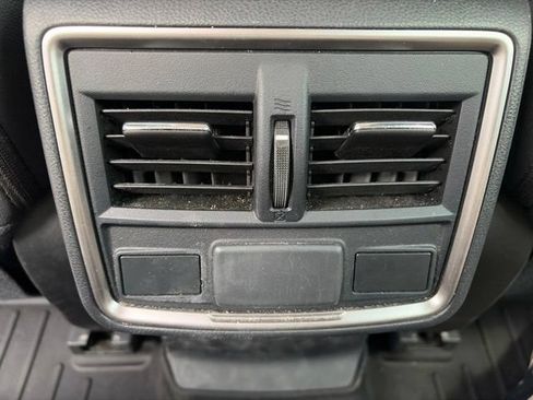 Used 2020 Subaru Forester Premium w/ Popular Package #1 AWD/4WD image 23