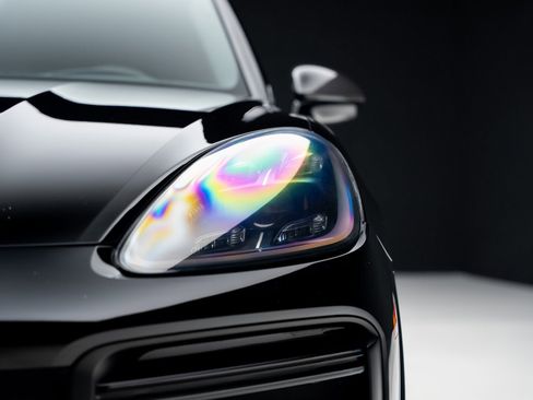 Used 2023 Porsche Cayenne Turbo GT image 9