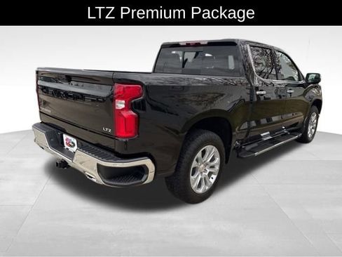 Used 2025 Chevrolet Silverado 1500 LTZ w/ LTZ Premium Package image 8
