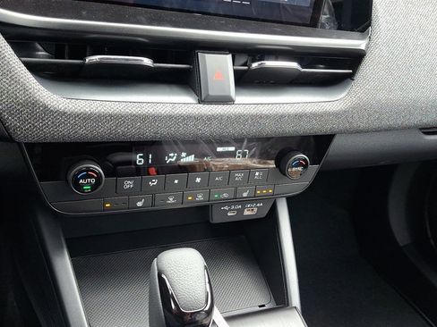 New 2026 Subaru Outback Premium AWD/4WD image 11