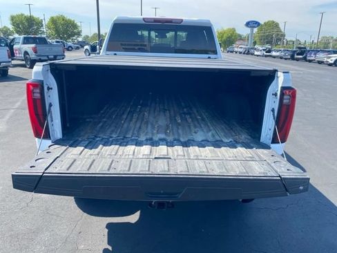 Used 2025 GMC Sierra 2500 SLT w/ Texas SLT Premium Package AWD/4WD image 5