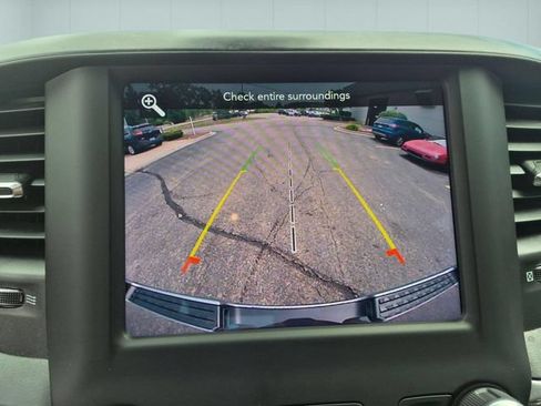 Used 2020 RAM 1500 Big Horn AWD/4WD image 25