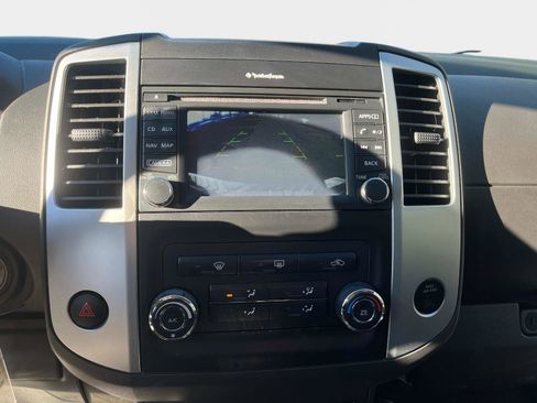 Used 2014 Nissan Xterra PRO-4X image 24