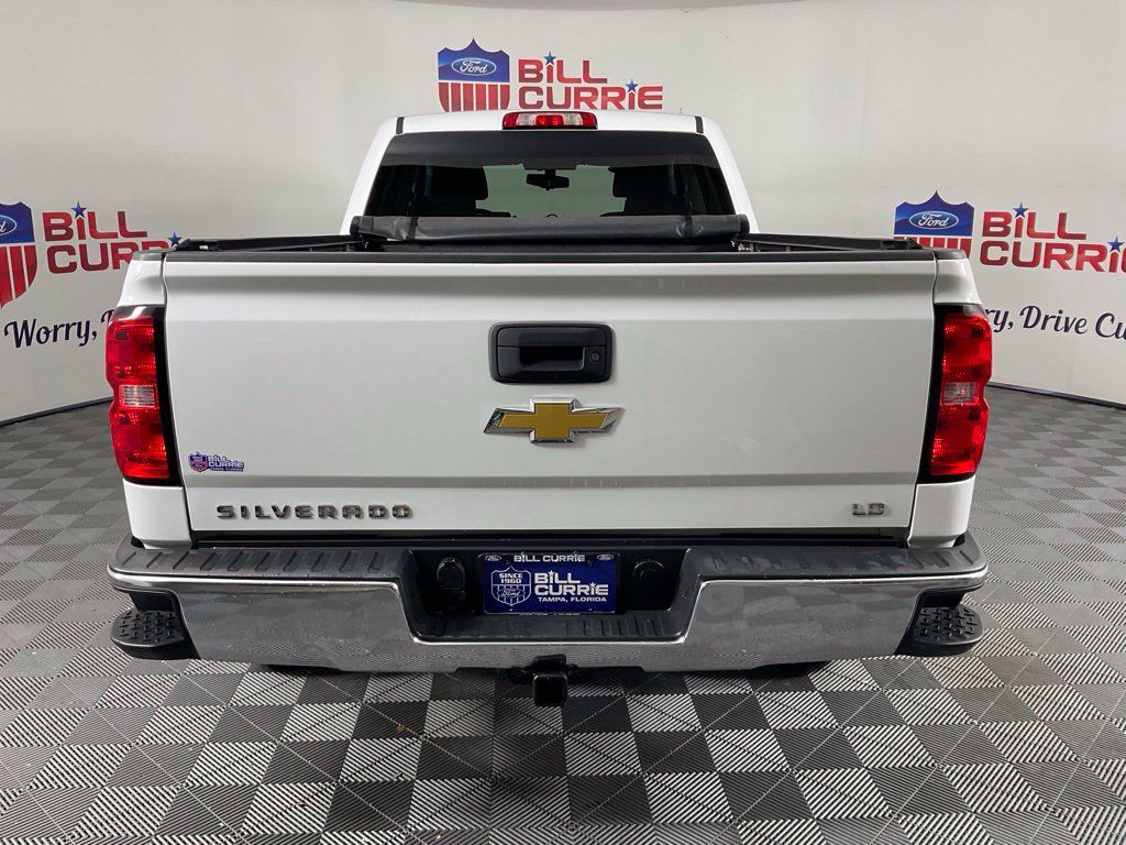 Used 2019 Chevrolet Silverado 1500 LT RWD image 4