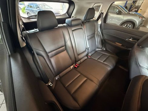 Used 2026 Nissan Rogue SL FWD image 35
