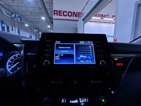 Used 2023 Toyota Camry LE image 23