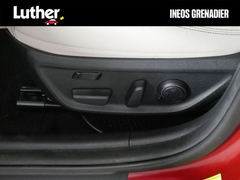 Used 2021 Genesis G70 3.3T image 20