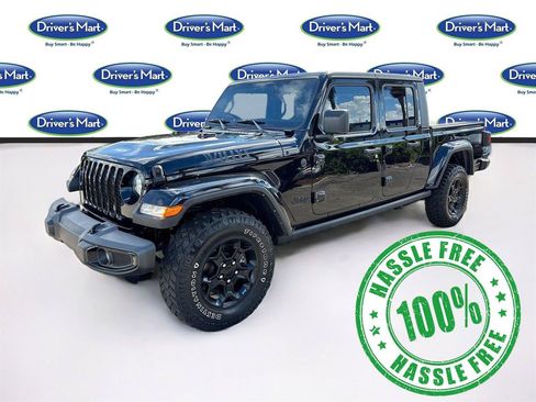 Used 2023 Jeep Gladiator Sport AWD/4WD image 3