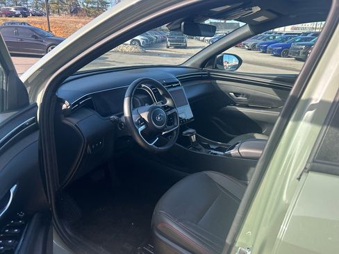 Certified 2024 Hyundai Santa Cruz Limited image 11