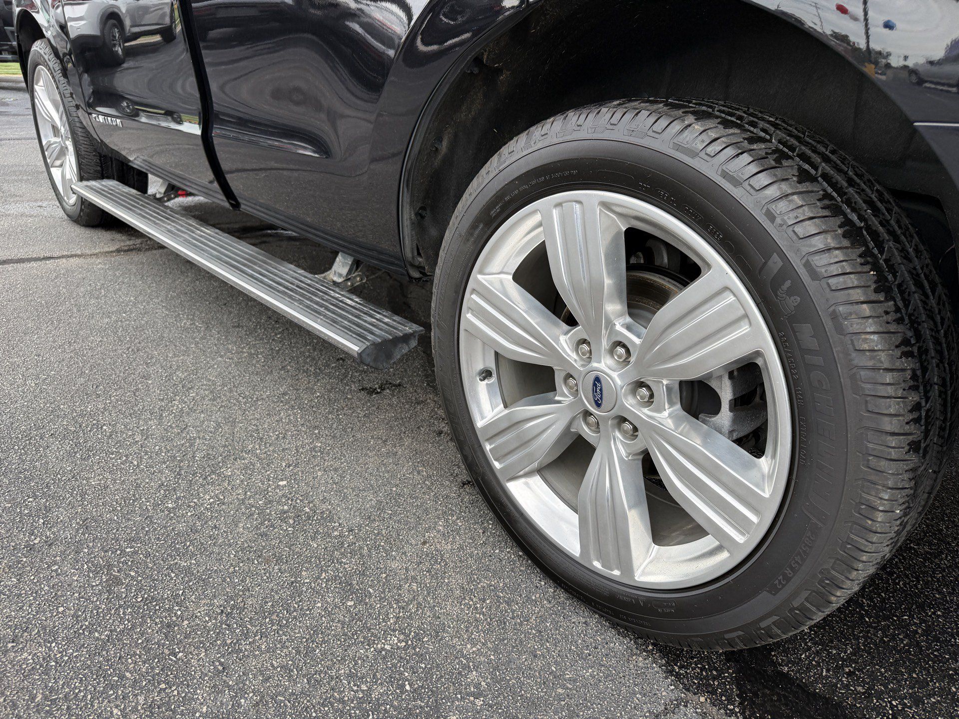 Used 2023 Ford Expedition Platinum AWD/4WD image 46