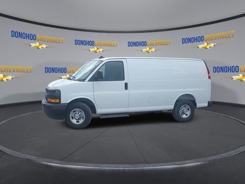 New 2025 Chevrolet Express 2500 RWD image 9