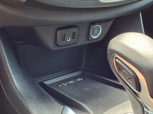 Used 2023 Chevrolet Traverse LT AWD/4WD image 14