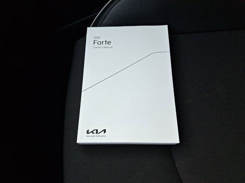 Used 2022 Kia Forte GT-Line w/ GT-Line Technology Package image 25