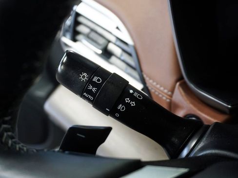 Used 2021 Subaru Outback Touring XT image 25