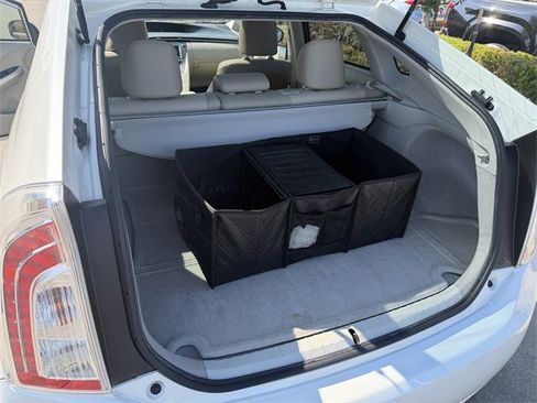 Used 2015 Toyota Prius Four w/ Deluxe Solar Roof Package image 24