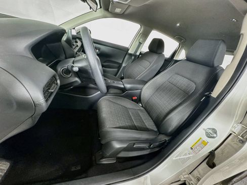 Certified 2023 Honda HR-V LX image 12