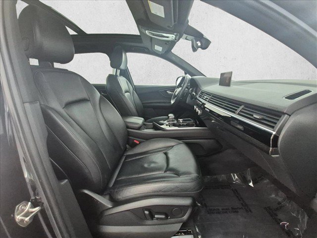 Used 2019 Audi Q7 3.0T Premium Plus w/ Premium Plus Package AWD/4WD image 25