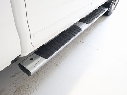 Used 2015 Chevrolet Silverado 2500 LT w/ LT Convenience Package image 32