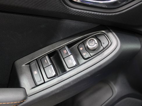 Used 2024 Subaru Crosstrek 2.5i Limited w/ Popular Package #4A image 7